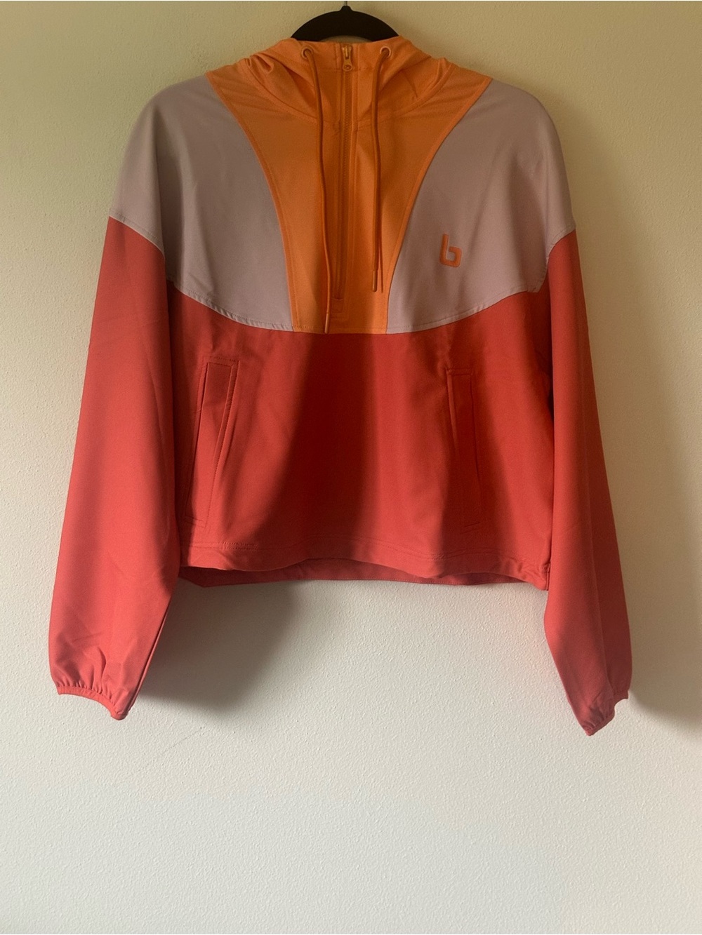 Burn Boot Camp Womens Medium Colorblock Cropped Windbreaker Jacket NWT